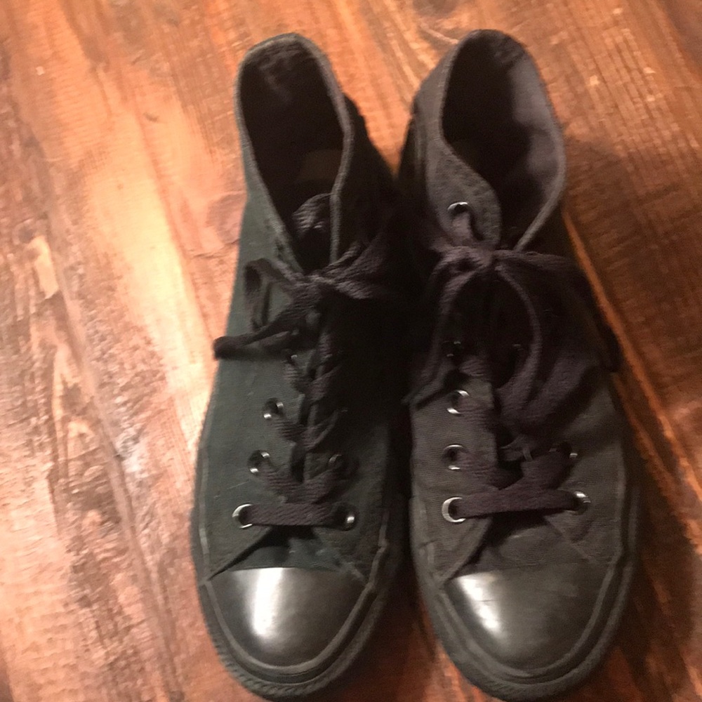 Solid Black Hightop Converse